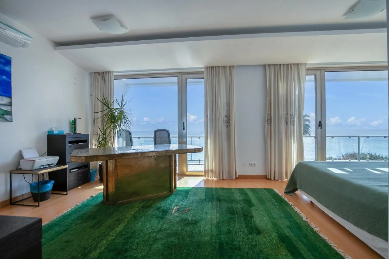 Villa Luz Da Lua. Ocean Front Luxury. Private Pool. 0*,  Portugal