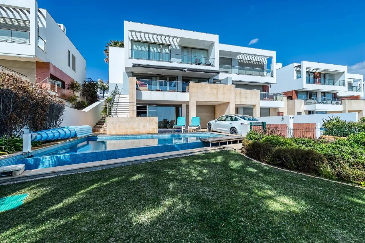 Villa Luz Da Lua. Ocean Front Luxury. Private Pool.